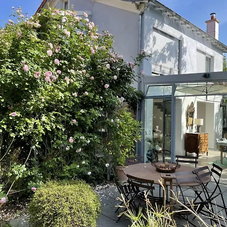 Guestready - Charming Haven With A Private Garden *